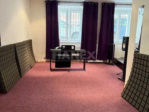 Prodej bytu 2+1, Praha - Smíchov, Kroftova, 75 m2