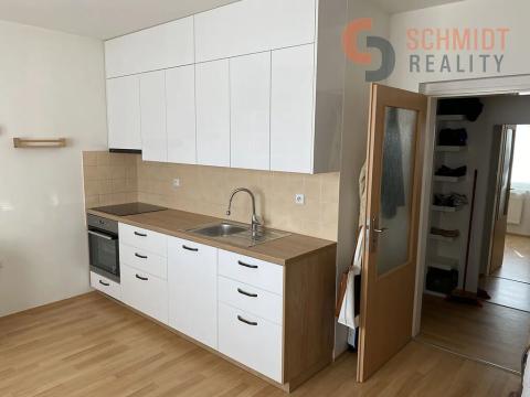 Pronájem bytu 1+kk, Hustopeče, Gen. Peřiny, 32 m2
