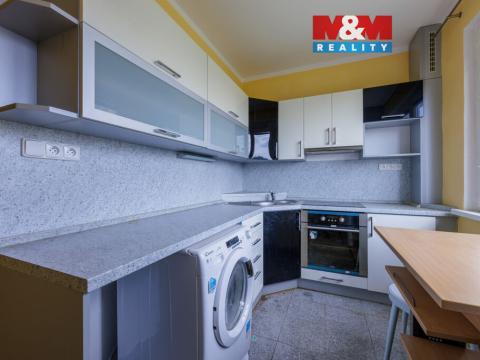 Pronájem bytu 1+1, Rotava, Sídliště, 35 m2