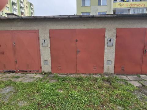 Prodej garáže, Přerov, Dluhonská, 18 m2