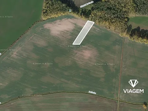 Prodej podílu pole, Sány, 757 m2