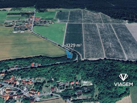 Prodej pole, Milý, 1329 m2