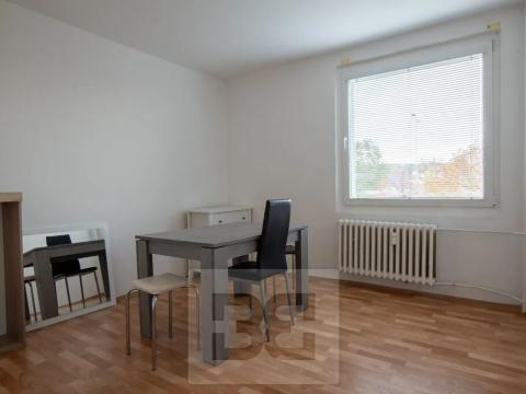 Pronájem bytu 4+1, Mladá Boleslav, Na Radouči, 79 m2