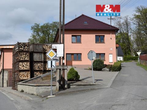 Prodej rodinného domu, Spálov, 180 m2