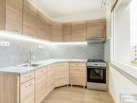 Pronájem bytu 3+1, Seč, Sídl. 9. května, 61 m2