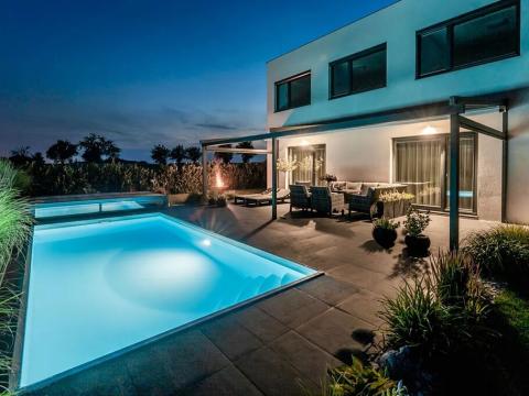 Pronájem rodinného domu, Přezletice, Školní, 120 m2