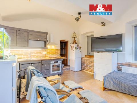 Pronájem bytu 1+kk, Mníšek, Frýdlantská, 35 m2