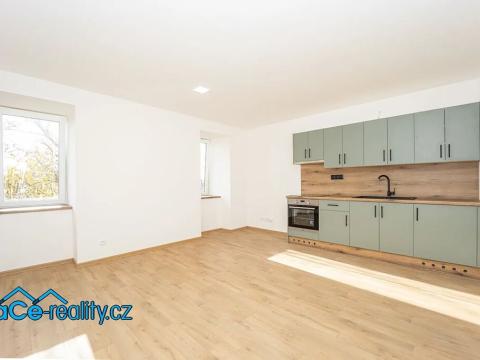 Pronájem bytu 1+kk, Kvasiny, 35 m2