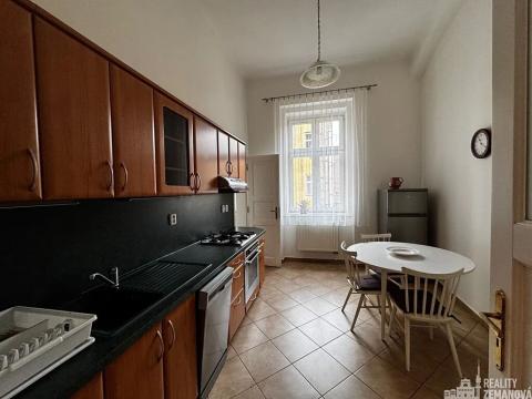 Pronájem bytu 3+1, Praha - Nové Město, Štěpánská, 90 m2