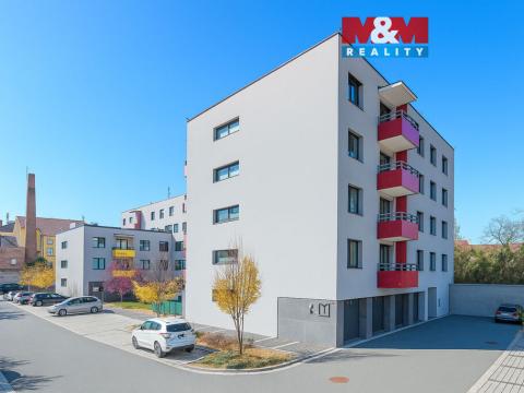 Pronájem bytu 3+kk, Pardubice - Zelené Předměstí, Bratranců Veverkových, 74 m2
