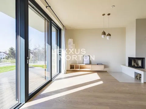 Pronájem rodinného domu, Praha - Malešice, Dubského, 166 m2