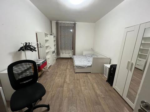 Pronájem bytu 2+kk, Praha - Libeň, Sokolovská, 35 m2
