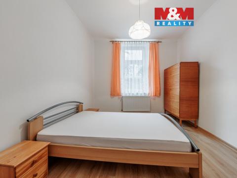 Pronájem bytu 2+1, Karlovy Vary, Na Rolavě, 59 m2