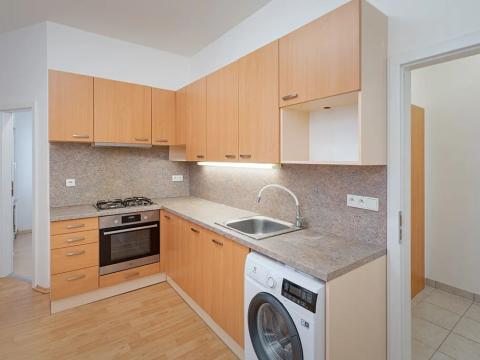 Prodej bytu 3+kk, Praha - Břevnov, Za Strahovem, 56 m2