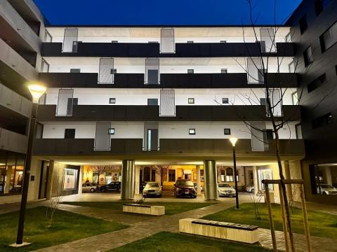 Pronájem bytu 4+kk, Pardubice, Smilova, 120 m2