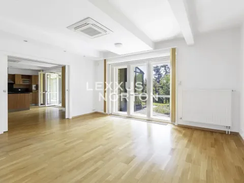 Pronájem bytu 3+1, Praha - Dejvice, Komornická, 121 m2