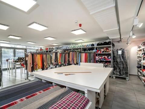 Prodej obchodního prostoru, Praha - Holešovice, Jateční, 244 m2