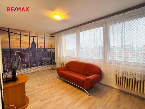 Pronájem bytu 1+kk, Praha - Prosek, Jetřichovická, 30 m2