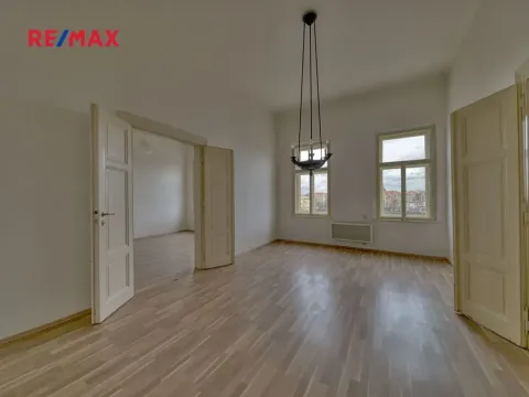 Prodej bytu 3+1, Praha - Smíchov, Malátova, 115 m2