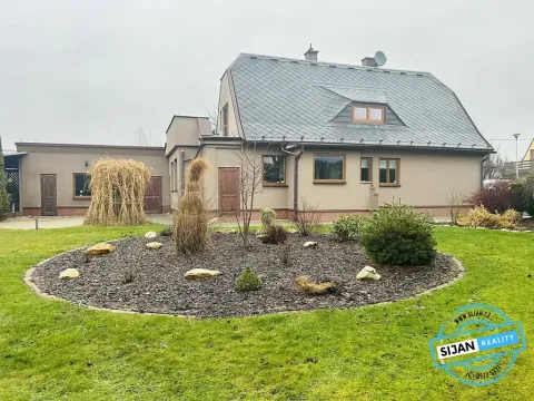 Prodej rodinného domu, Bruntál, 234 m2