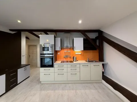 Pronájem bytu 3+kk, Brno - Královo Pole, Tyršova, 77 m2