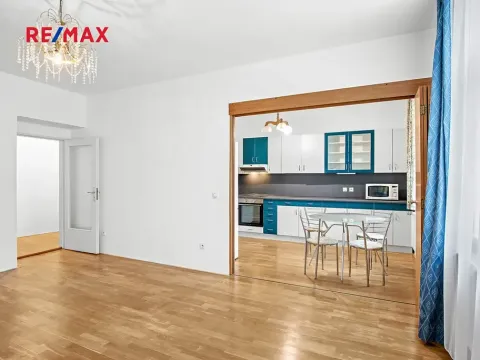 Pronájem bytu 3+1, Praha - Holešovice, Umělecká, 93 m2