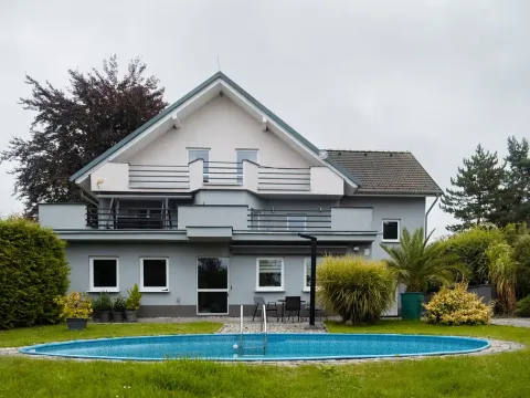 Prodej rodinného domu, Domašov u Šternberka, 550 m2