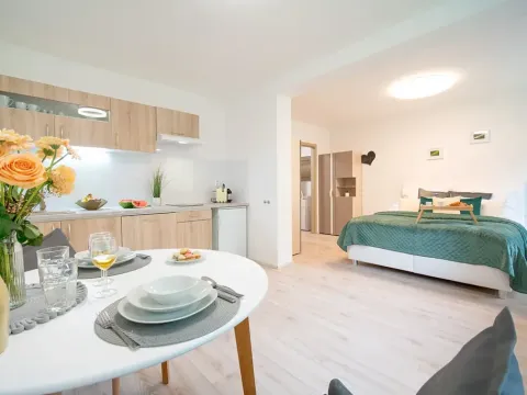 Pronájem bytu 1+kk, Jeseník, Na Mýtince, 36 m2