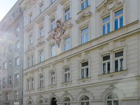 Pronájem bytu 2+kk, Praha - Nové Město, Pod Slovany, 58 m2