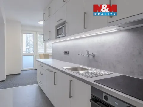 Pronájem bytu 3+1, Zlín - Mladcová, Mokrá II, 82 m2