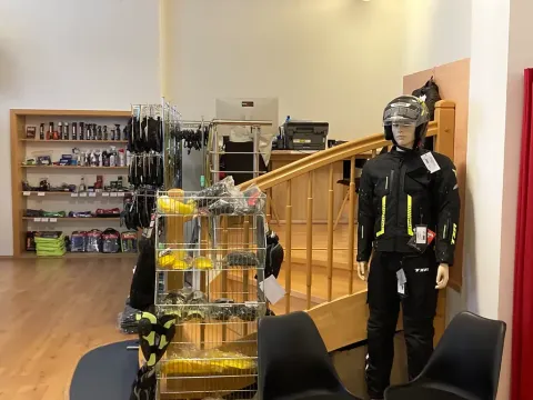 Pronájem obchodního prostoru, Brno, Valchařská, 100 m2