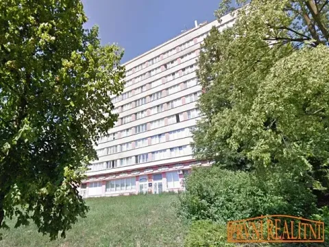 Pronájem bytu 1+1, Uherský Brod, nám. 1. máje, 29 m2