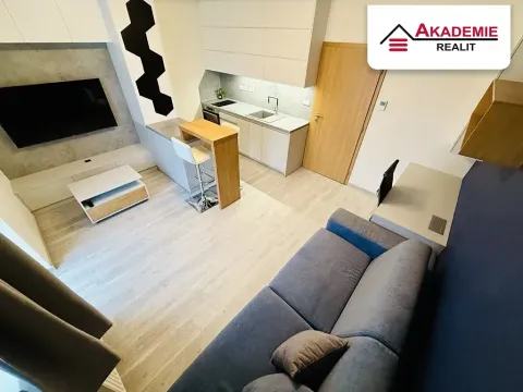 Pronájem bytu 1+kk, Brno, Listnatá, 34 m2