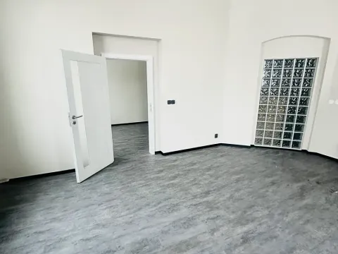 Pronájem kanceláře, Ústí nad Labem, Na Luhách, 40 m2