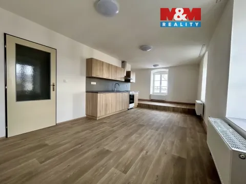 Pronájem bytu 1+1, Jindřichův Hradec - Jindřichův Hradec III, Vídeňská, 56 m2