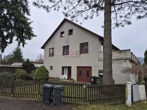 Prodej podílu rodinného domu, Nový Bor, 260 m2