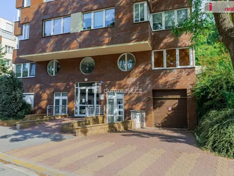 Prodej bytu 2+kk, Praha - Košíře, Zahradníčkova, 54 m2