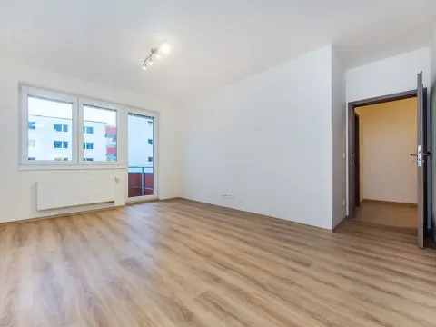 Pronájem bytu 2+kk, Praha - Kyje, Sicherova, 50 m2