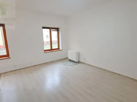 Pronájem bytu 1+kk, Ostrava, Na Fifejdách, 34 m2
