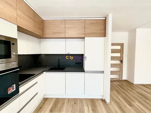 Prodej bytu 3+kk, Praha - Střížkov, Rumburská, 62 m2