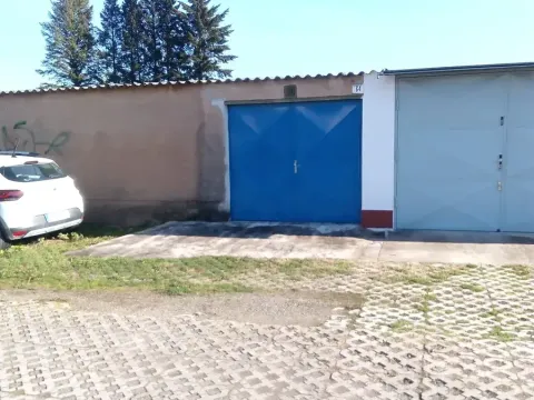 Prodej garáže, Praha - Zbraslav, Nad parkem, 19 m2