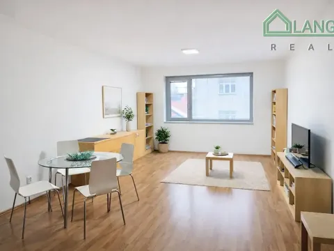 Pronájem bytu 2+kk, Brno, Hybešova, 60 m2