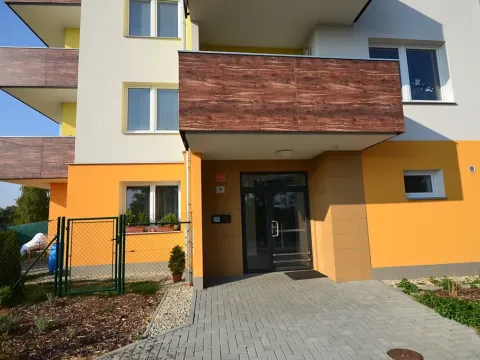 Pronájem bytu 1+kk, Olomouc, Novosadský dvůr, 64 m2