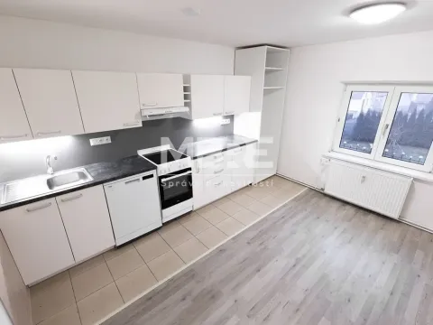 Pronájem bytu 2+1, Opava - Předměstí, Mlýnská, 79 m2