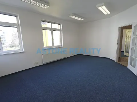 Pronájem kanceláře, Praha - Hloubětín, Klánovická, 78 m2
