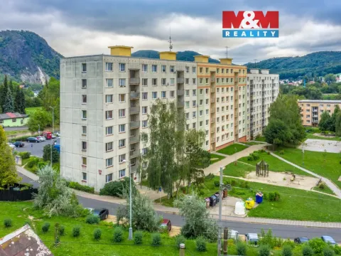 Prodej bytu 3+1, Ústí nad Labem - Mojžíř, Jindřicha Plachty, 78 m2