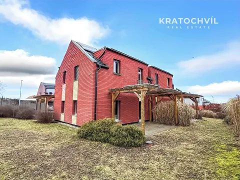 Pronájem rodinného domu, Zlonín, Slunečná, 95 m2