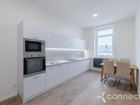 Prodej bytu 2+kk, Přerov, Husova, 40 m2