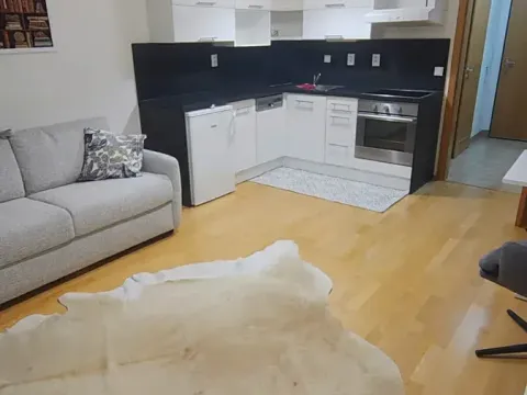 Pronájem bytu 1+kk, Praha - Košíře, Pod Kavalírkou, 32 m2