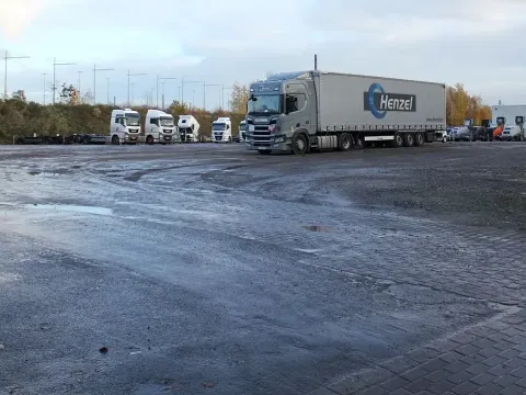 Pronájem komerčního pozemku, Praha - Černý Most, 3000 m2